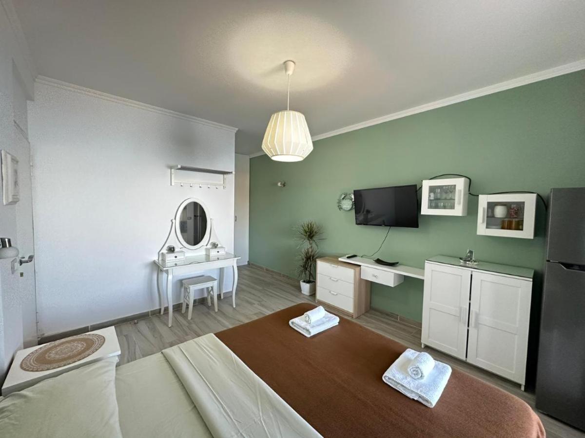 Vlorë Sofia'S Holiday Apartment מראה חיצוני תמונה