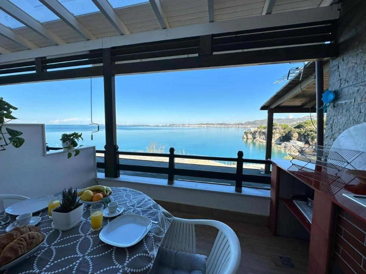 Vlorë Sofia'S Holiday Apartment מראה חיצוני תמונה