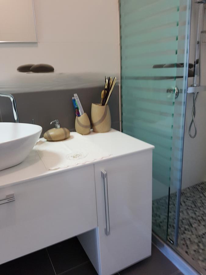 Vlorë Sofia'S Holiday Apartment מראה חיצוני תמונה