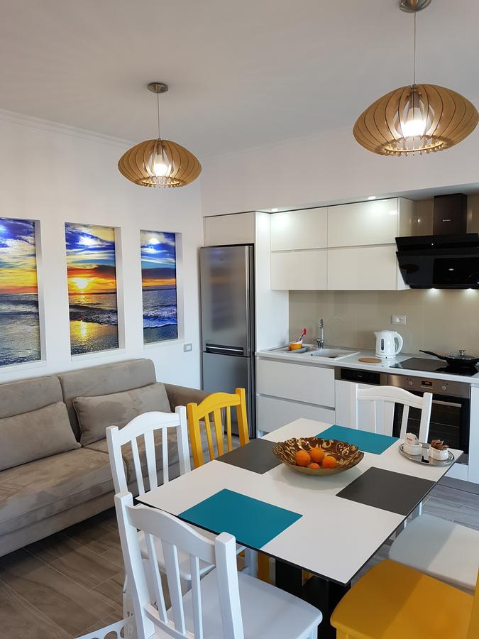 Vlorë Sofia'S Holiday Apartment מראה חיצוני תמונה