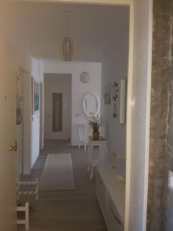 Vlorë Sofia'S Holiday Apartment מראה חיצוני תמונה