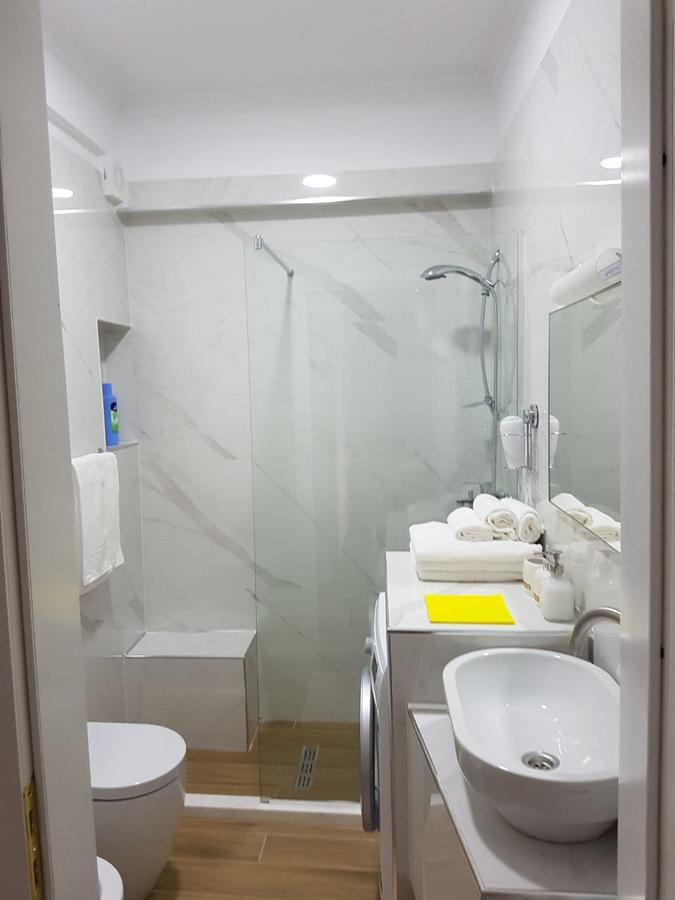 Vlorë Sofia'S Holiday Apartment מראה חיצוני תמונה